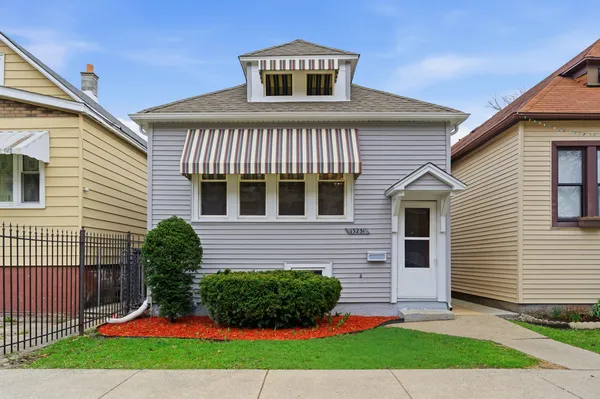 $329,000 | 13231 South Buffalo Avenue, Chicago, IL 60633