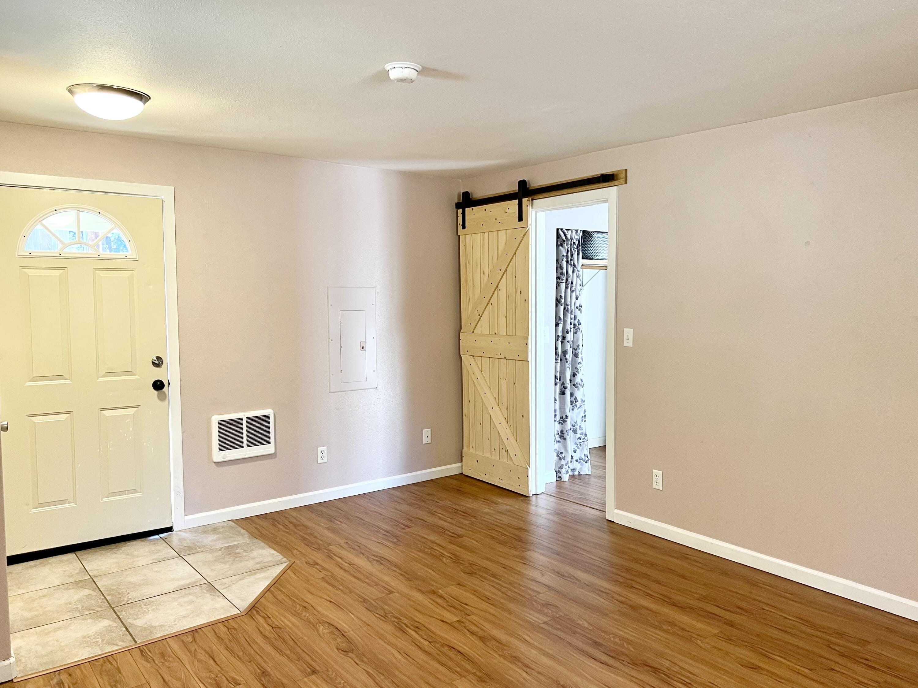 60492 Zuni Road Bend, OR 97702 - Photo 19 of 19 Open floor plan with living/dining/kitchen area