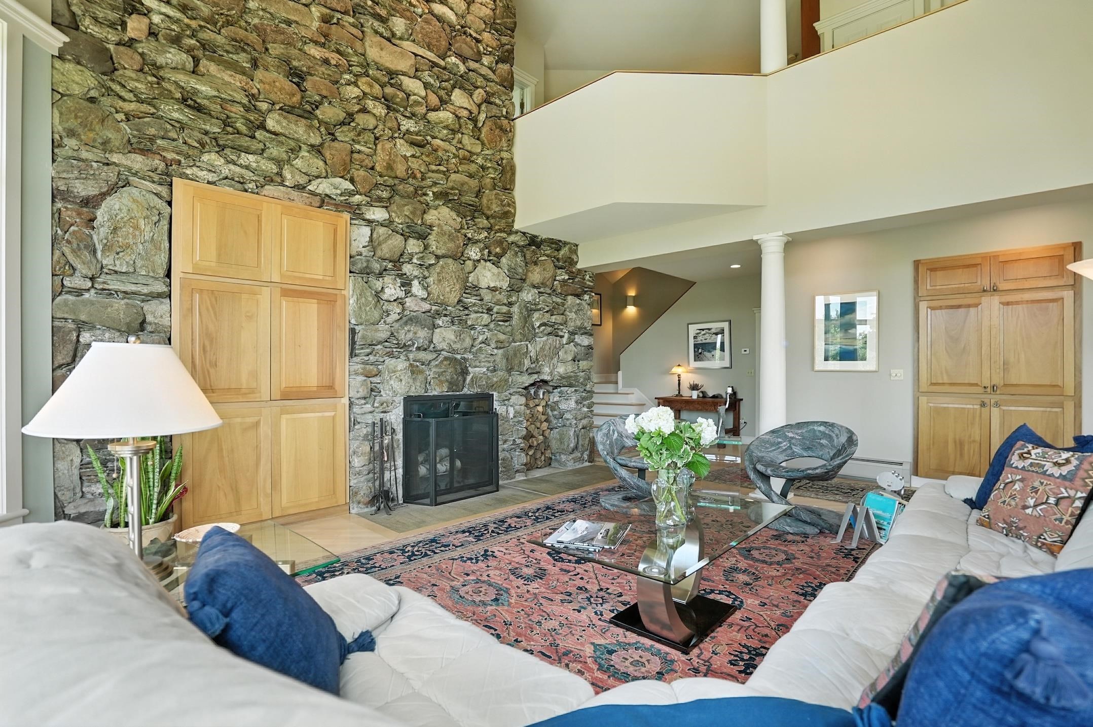 699 Nob Hill Road Williston, VT 05495 - Photo 12 of 53
