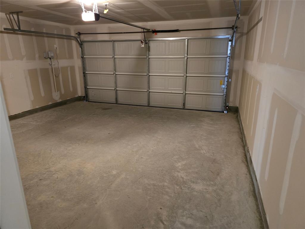 1165 Barbary Flds Street Forney, TX 75126 - Photo 7 of 24 a view of a garage