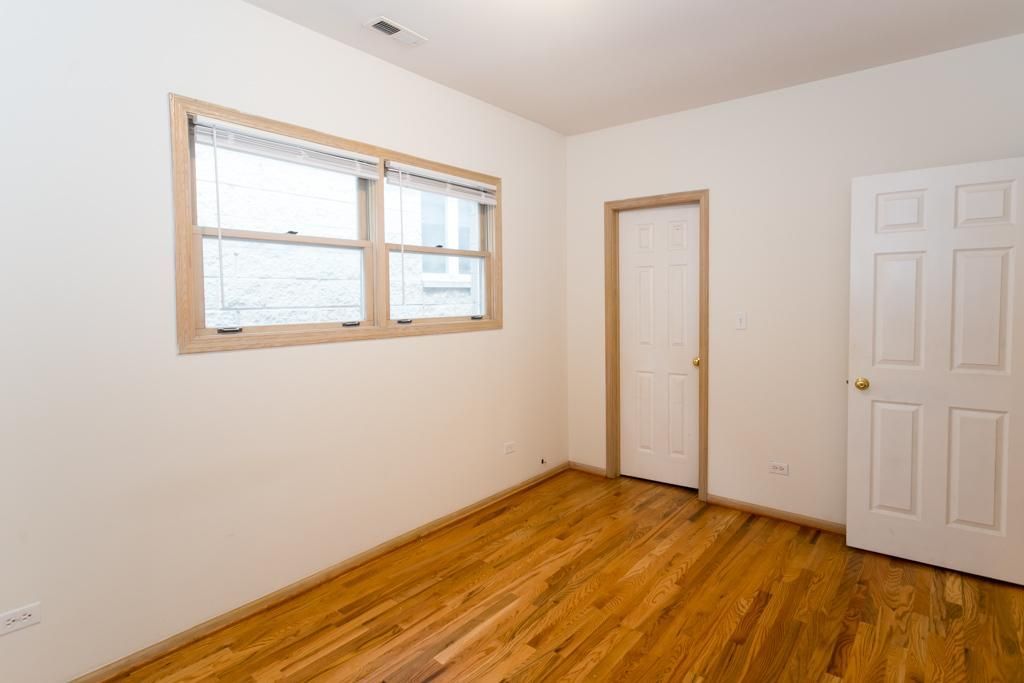 1443 West Walton Street, Unit 3 Chicago, IL 60642 - Photo 6 of 9