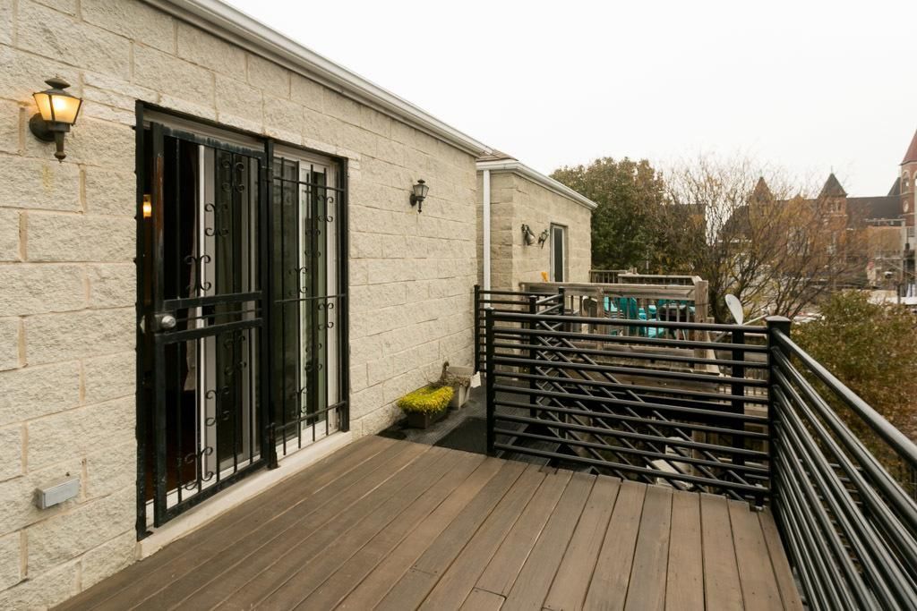 1443 West Walton Street, Unit 3 Chicago, IL 60642 - Photo 9 of 9