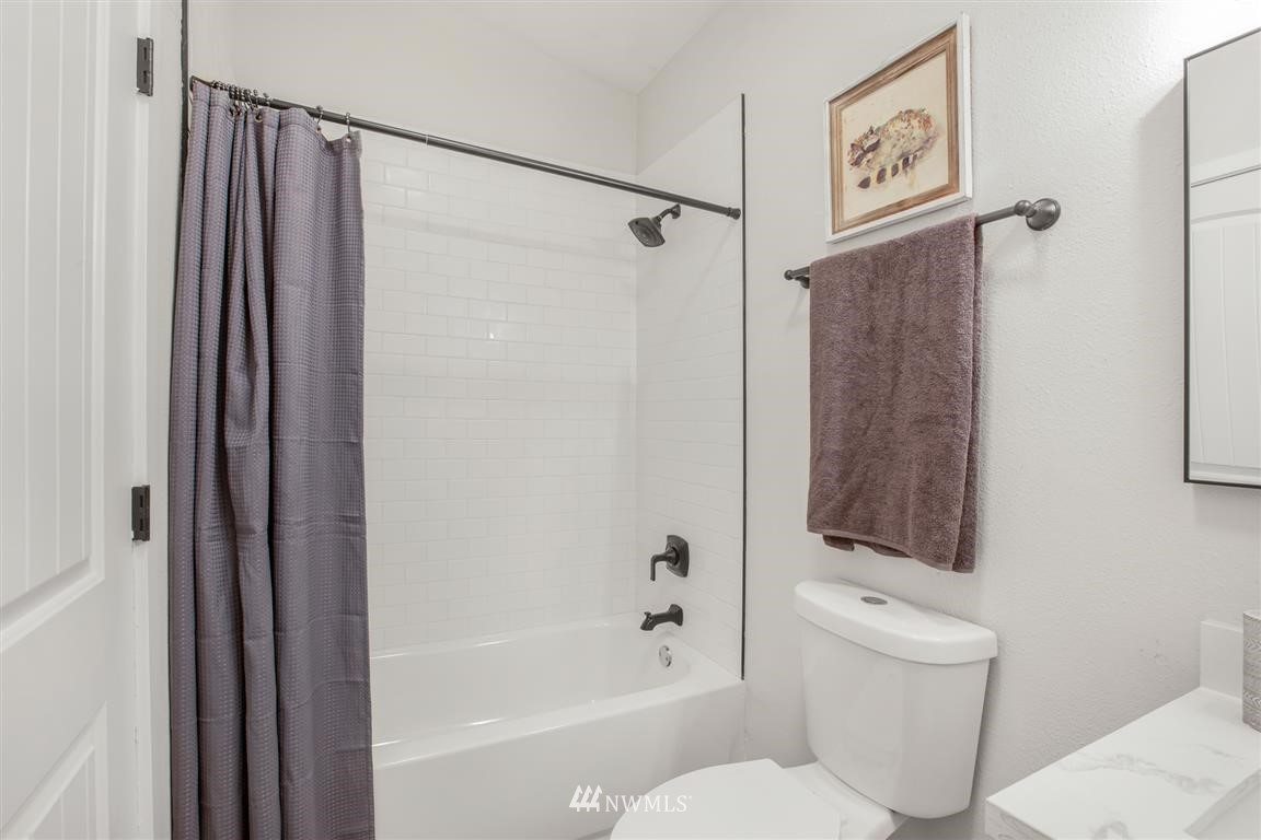 12205 South Keyport Road Northeast Poulsbo, WA 98370 - Photo 16 of 29 Gallery Image 16