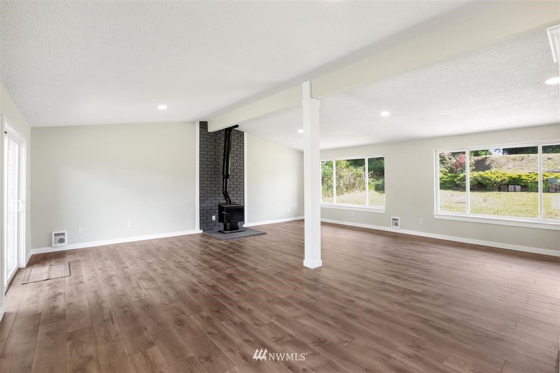12205 South Keyport Road Northeast Poulsbo, WA 98370 - Photo 19 of 29 Gallery Image 19