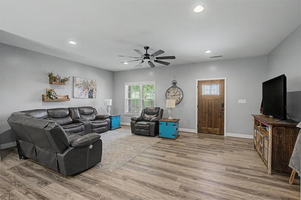111 Graham Road Dallas, GA 30132 - Photo 8 of 60