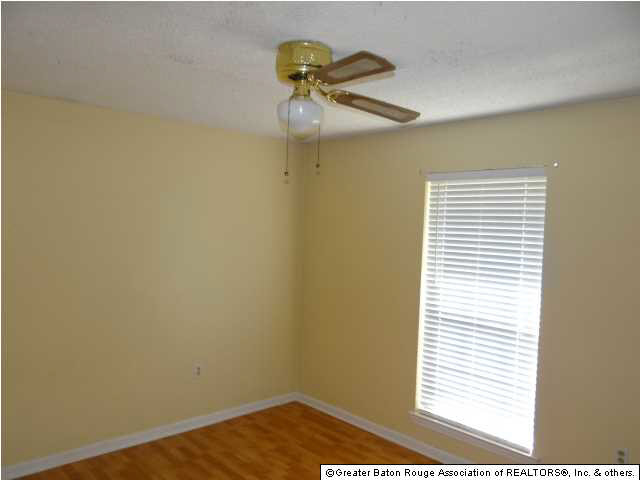7325 Associate Drive Baton Rouge, LA 70817 - Photo 6 of 10 Gallery Image 6