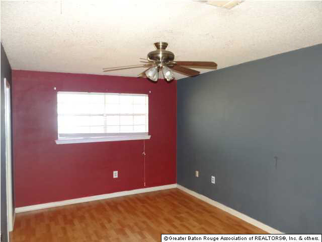 7325 Associate Drive Baton Rouge, LA 70817 - Photo 7 of 10 Gallery Image 7