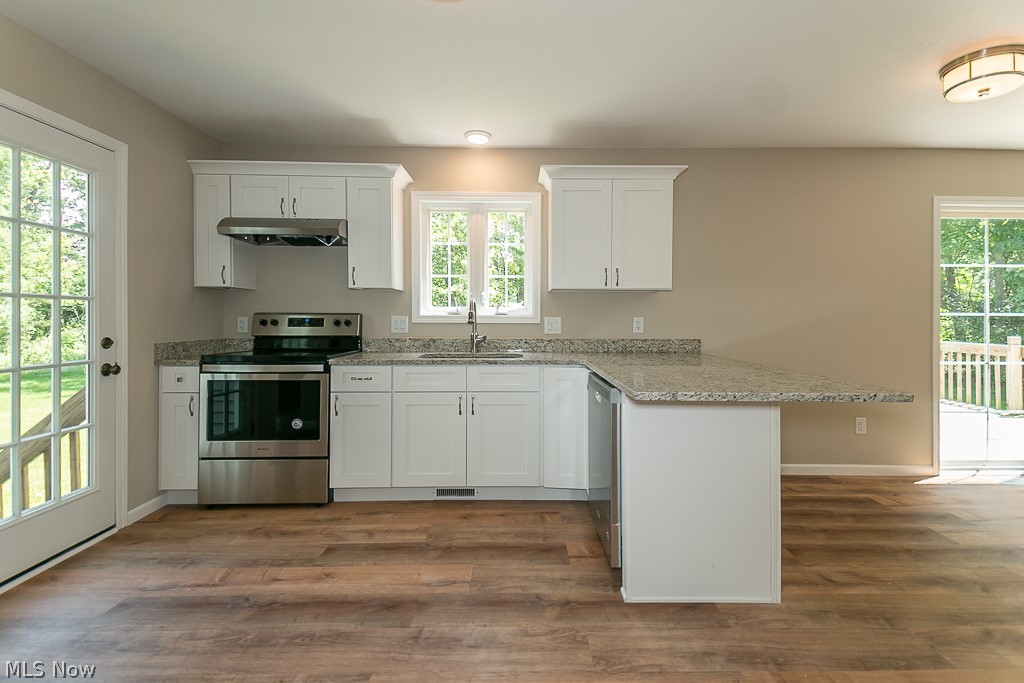 9832 Johnnycake Ridge Road Mentor, OH 44060 - Photo 5 of 35 Gallery Image 5