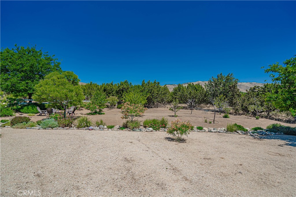 6367 Valley Sage Road Acton, CA 91390 - Photo 16 of 48