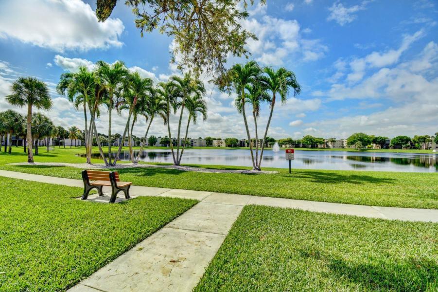 5220 Las Verdes Circle, Unit 211 Delray Beach, FL 33484 - Photo 22 of 57 LV Lake2