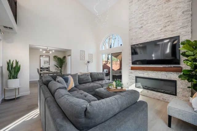 $1,125,000 | 945 Oak Park Drive, Morgan Hill, CA 95037