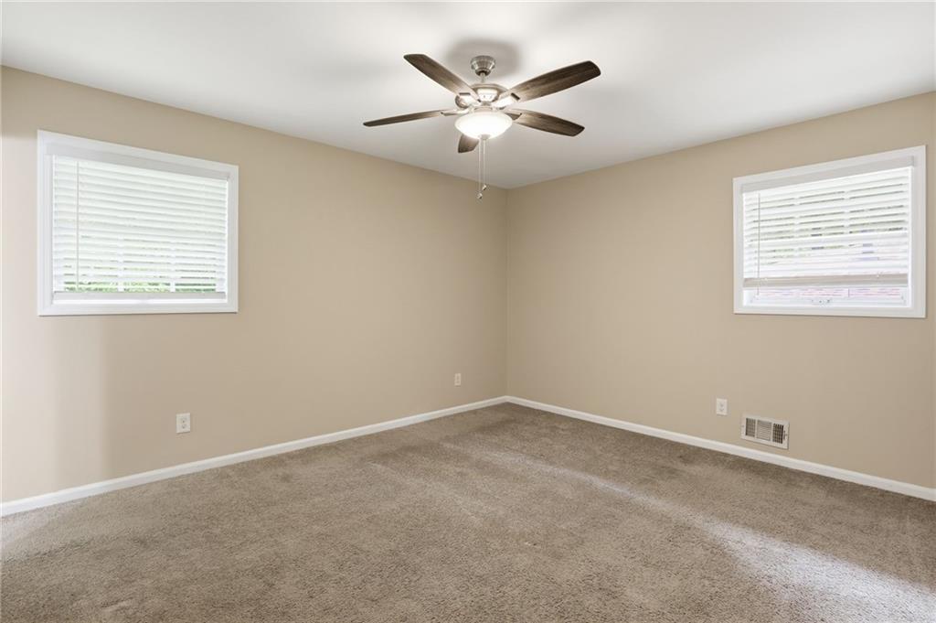 2225 Emerald Castle Drive Decatur, GA 30035 - Photo 15 of 31 Gallery Image 15