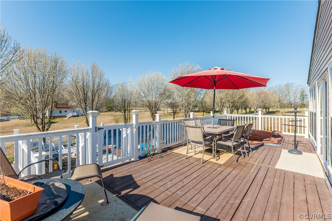10301 Tunstall Road New Kent, VA 23124 - Photo 9 of 49 Gallery Image 9