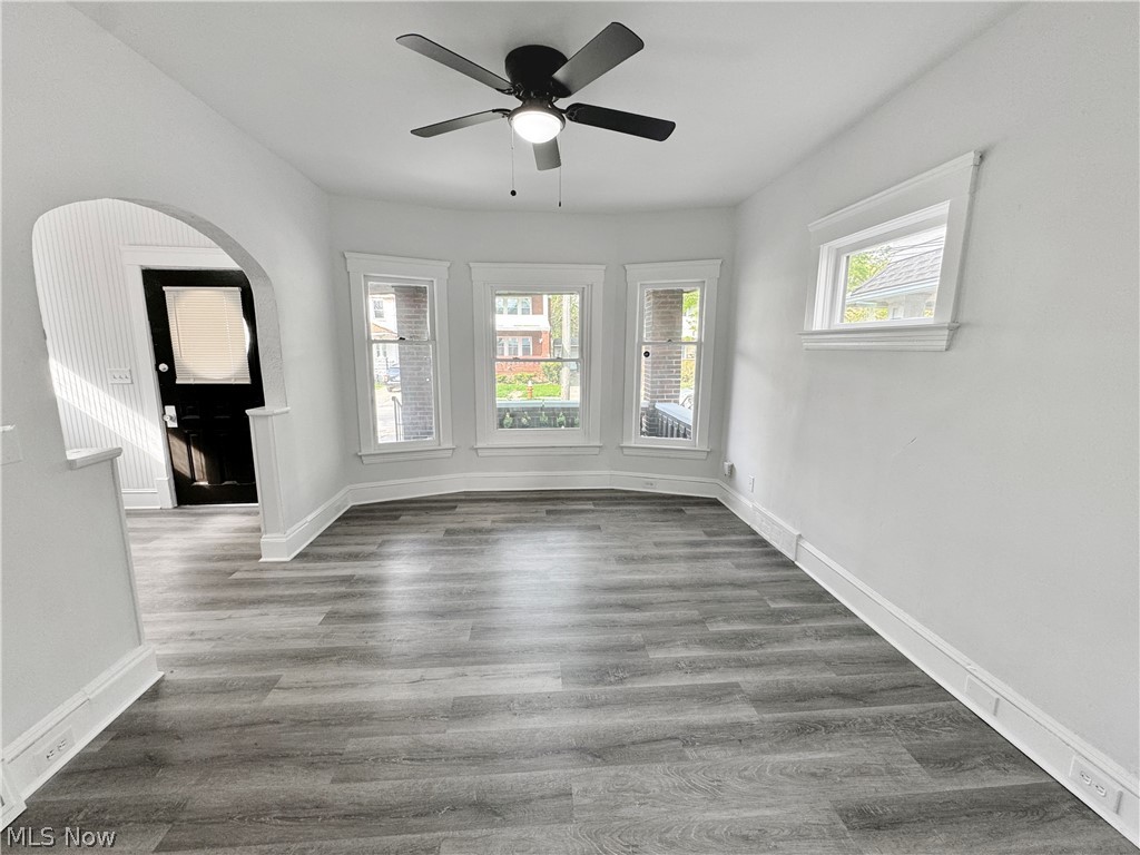 977 Nathaniel Road Cleveland, OH 44110 - Photo 11 of 22 Gallery Image 11