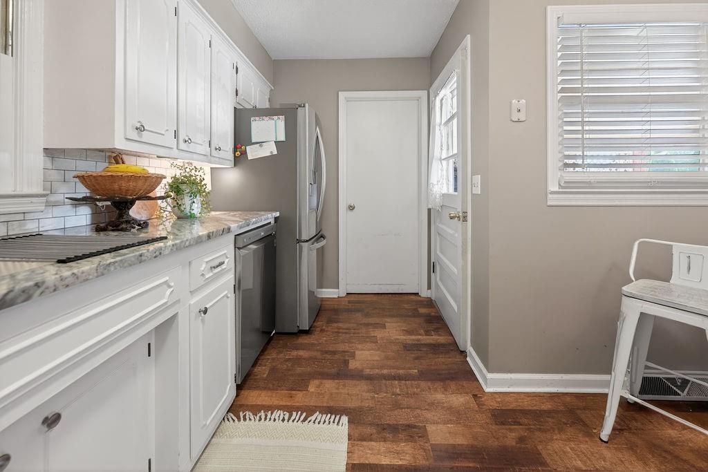 134 Thelma Road Southwest Calhoun, GA 30701 - Photo 15 of 44