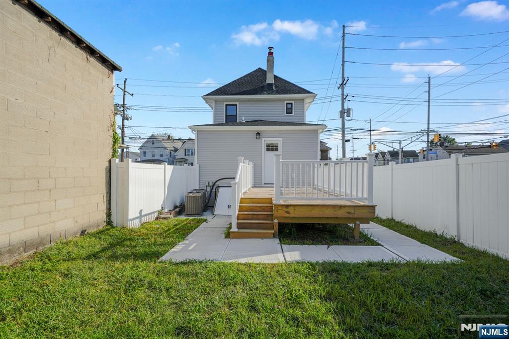 100 Kansas Street, Unit 1 Hackensack, NJ 07601 - Photo 15 of 17