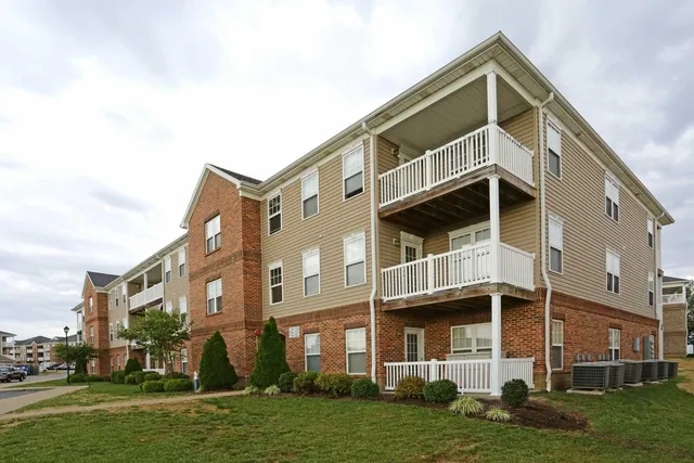 $973 | 2920 Polo Club Boulevard, Lexington, KY 40509