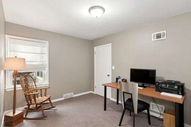 $625,000 | 505 Lange Court, Libertyville, IL 60048