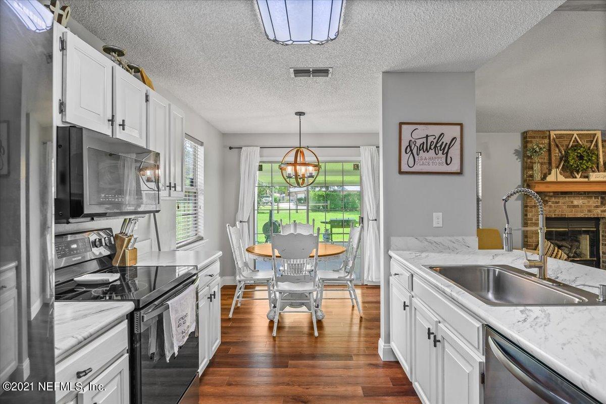 124 Geck Road Palatka, FL 32177 - Photo 11 of 21 Kitchen