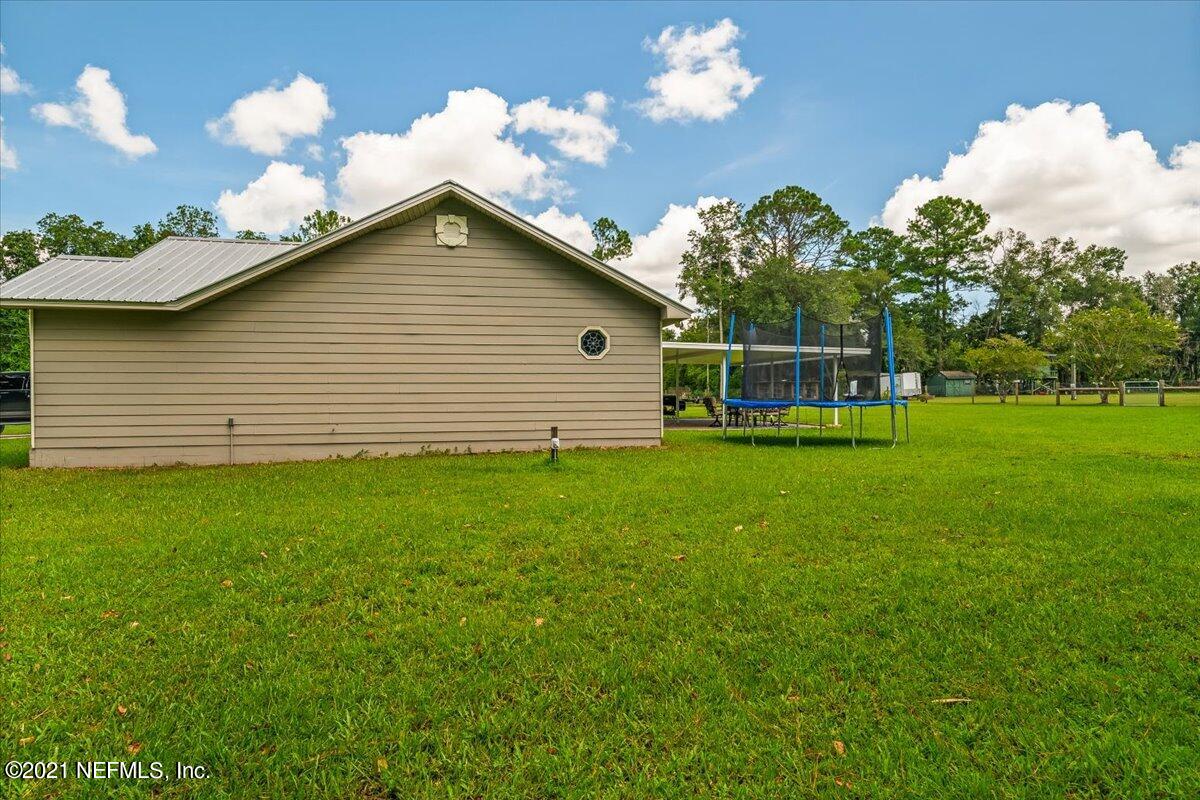 124 Geck Road Palatka, FL 32177 - Photo 4 of 21 Side