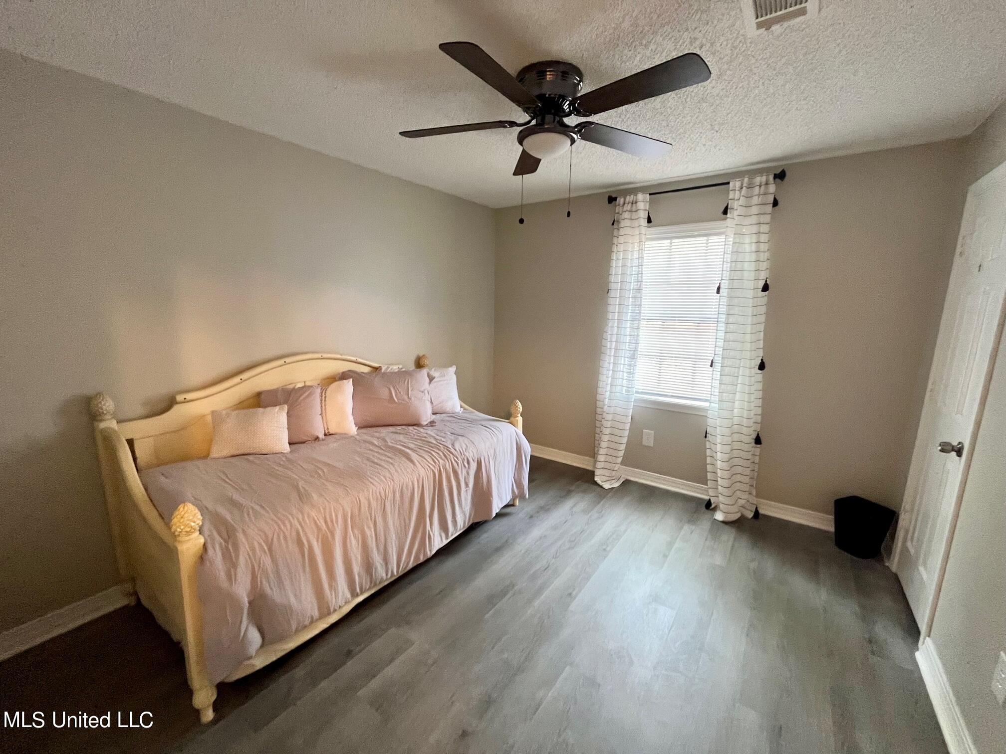 15 Northtown Road, Unit B Jackson, MS 39211 - Photo 11 of 21 IMG_8769