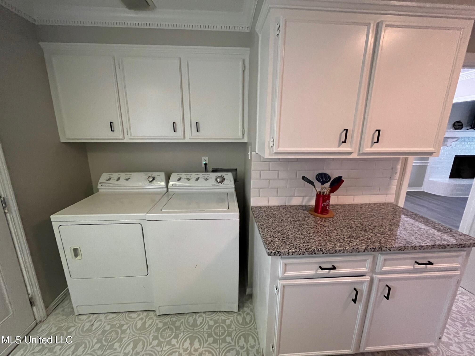 15 Northtown Road, Unit B Jackson, MS 39211 - Photo 6 of 21 IMG_8754
