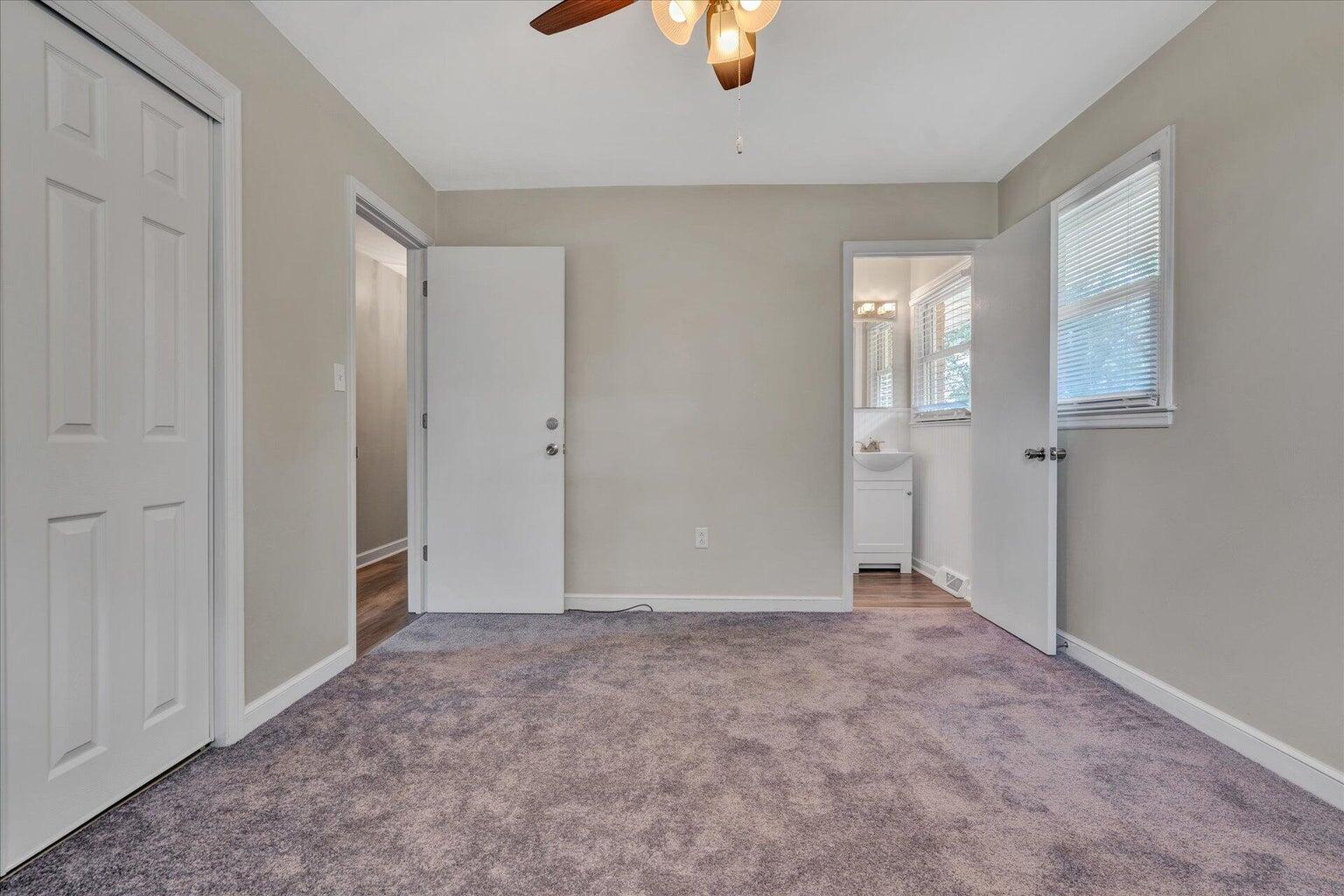 4015 Mockingbird Hill Road Roanoke, VA 24012 - Photo 12 of 33 br2