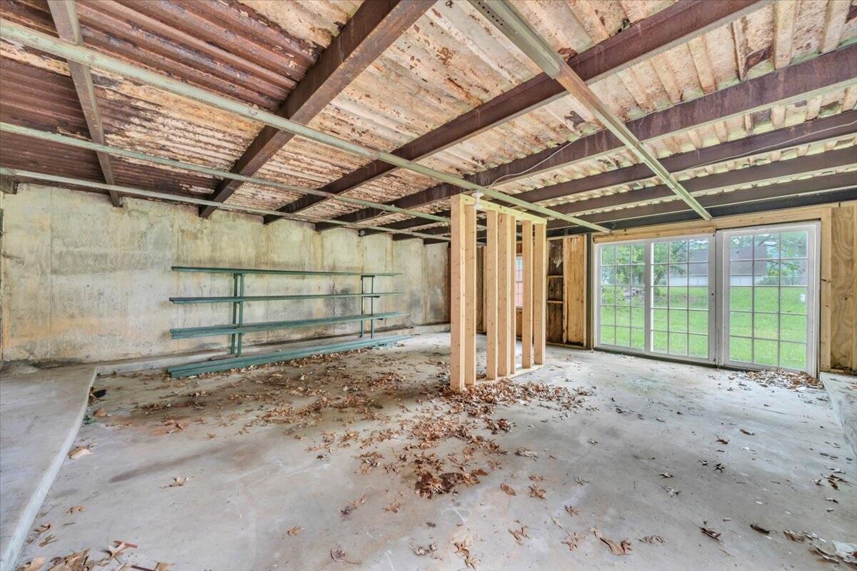 4015 Mockingbird Hill Road Roanoke, VA 24012 - Photo 24 of 33 workshop unfinished