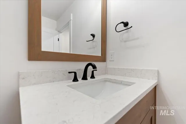 $699,880 | 6627 North Good Drive, Eagle, ID 83714