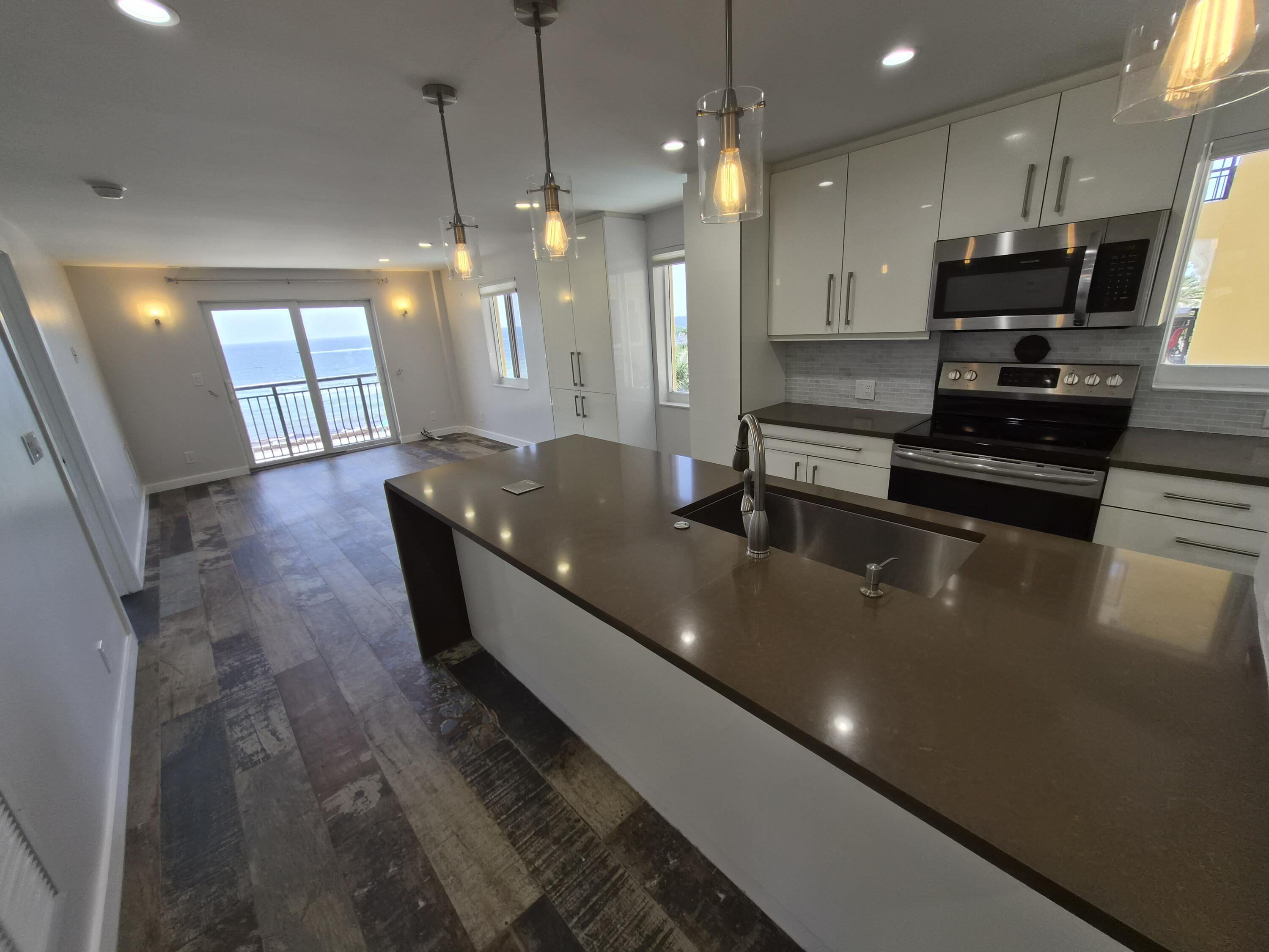 1815 North Surf Road, Unit 404 Hollywood, FL 33019 - Photo 4 of 35 20260709_120123
