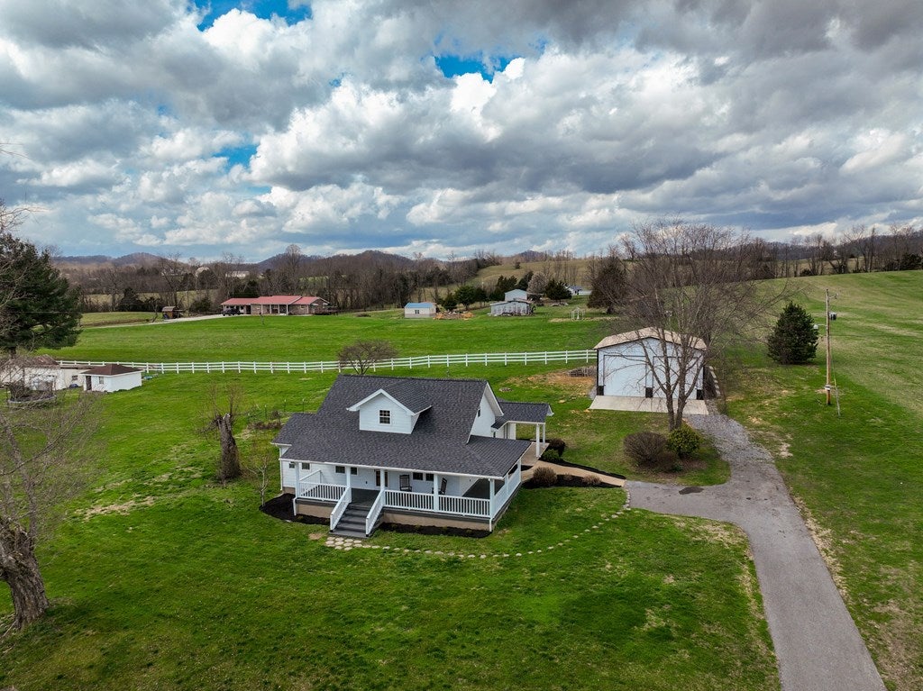 19265 Cleveland Road Abingdon, VA 24211 - Photo 31 of 34 Gallery Image 31