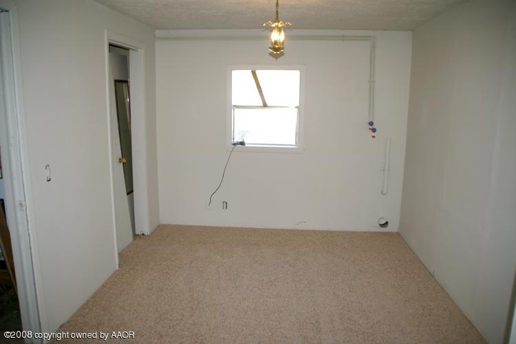 104 Onwentsa Road Amarillo, TX 79118 - Photo 10 of 13 Spare Room