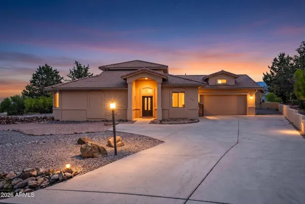 $849,900 | 951 Roberts Road, Clarkdale, AZ 86324