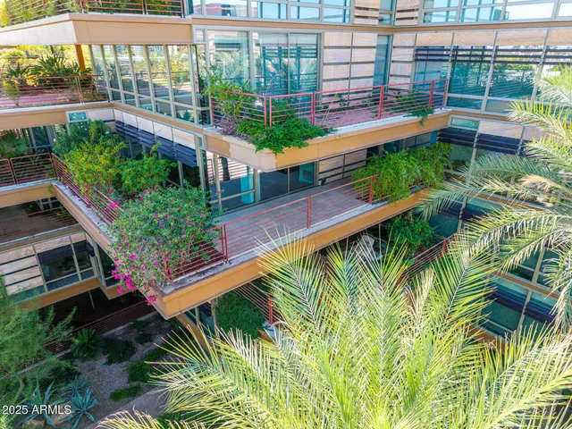 $1,195,000 | 7161 East Rancho Vista Drive, Unit 4007, Scottsdale, AZ 85251