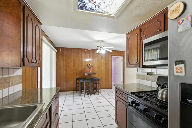 $1,600 | 4103 Sandydale Lane, Houston, TX 77039