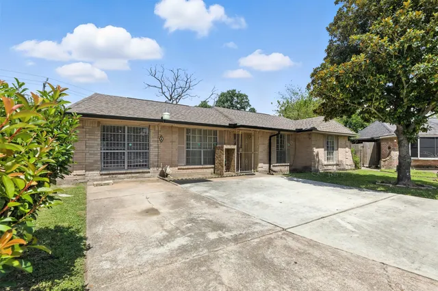 $1,600 | 4103 Sandydale Lane, Houston, TX 77039