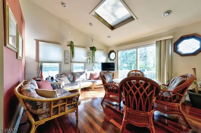 $749,900 | 54 Yost Place, Fair Lawn, NJ 07410