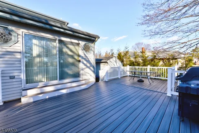 $749,900 | 54 Yost Place, Fair Lawn, NJ 07410