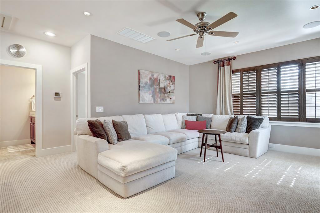 4501 Westlake Drive, Unit 23 Austin, TX 78746 - Photo 9 of 15 a living room with furniture and a large window