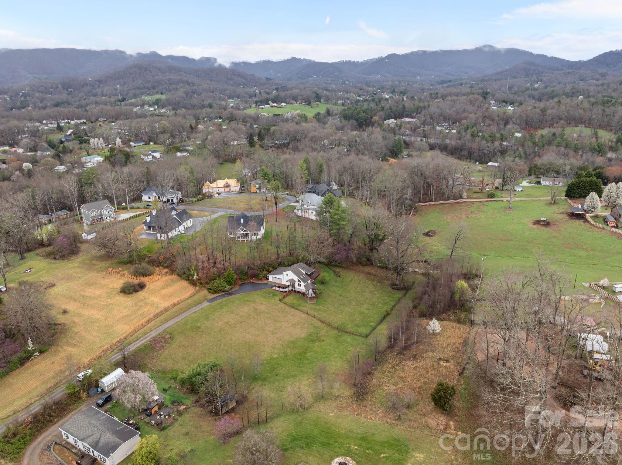 234 Justice Ridge Road Candler, NC 28715 - Photo 14 of 45
