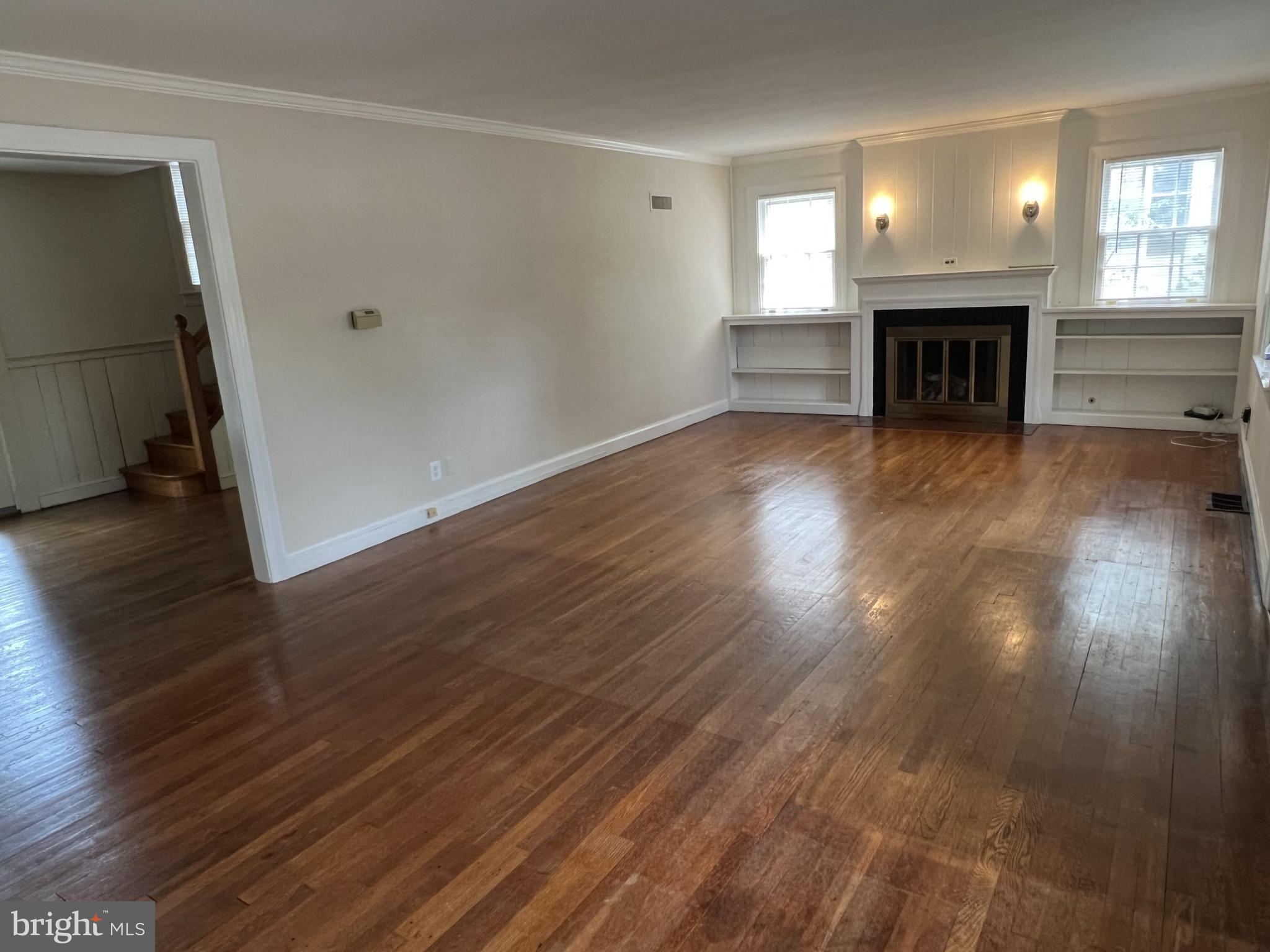 4027 North Glebe Road Arlington, VA 22207 - Photo 5 of 23 Gallery Image 5