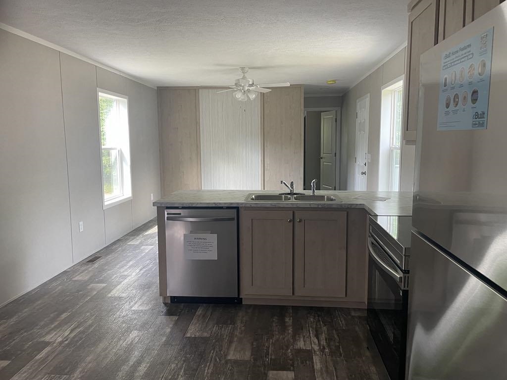 222 Evergreen Manor Drive Hardwick, VT 05843 - Photo 10 of 13