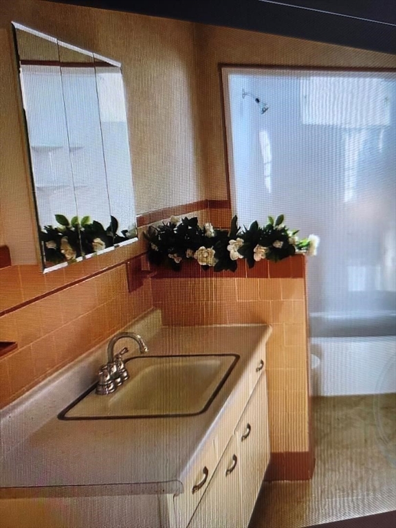 586 South Almond Street, Unit 2 Fall River, MA 02724 - Photo 14 of 22