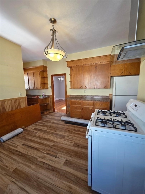 586 South Almond Street, Unit 2 Fall River, MA 02724 - Photo 2 of 22