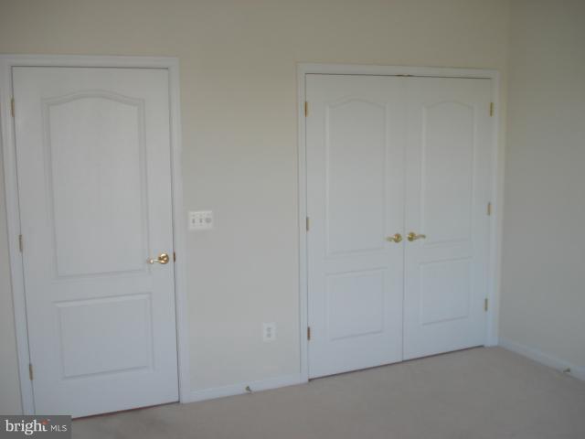 7305 Maplecrest Road, Unit 403 Elkridge, MD 21075 - Photo 5 of 30 a view of small space