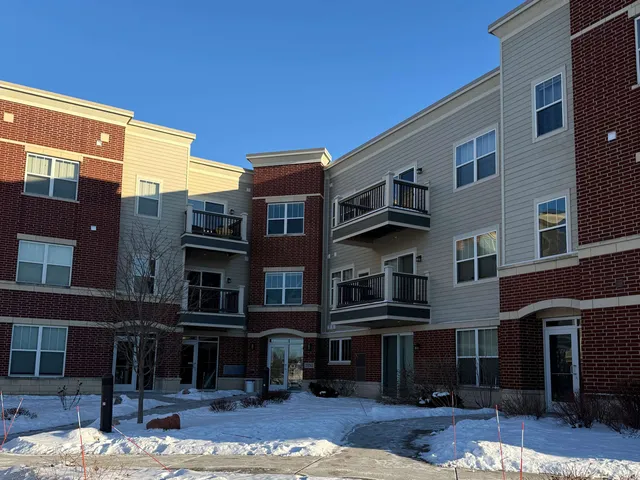 $278,000 | 5192 Sassafras Drive, Unit 109, Fitchburg, WI 53711