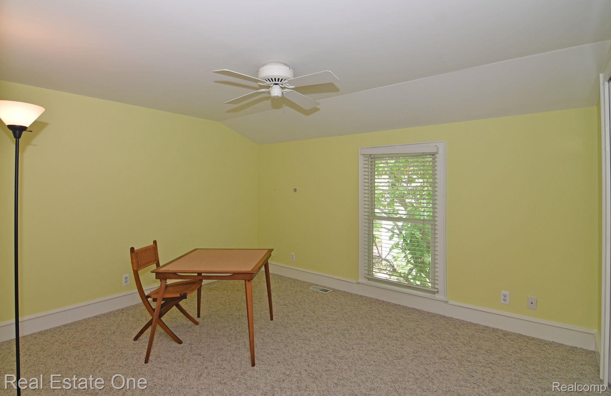 69 South Holcomb Road Clarkston, MI 48346 - Photo 52 of 68 Bedroom 2