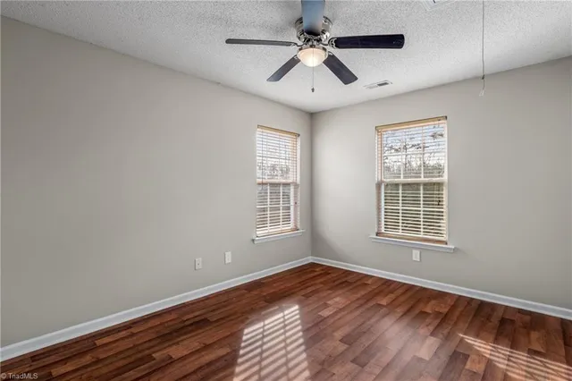 $1,800 | 1434 Waverly Street, Winston-Salem, NC 27127