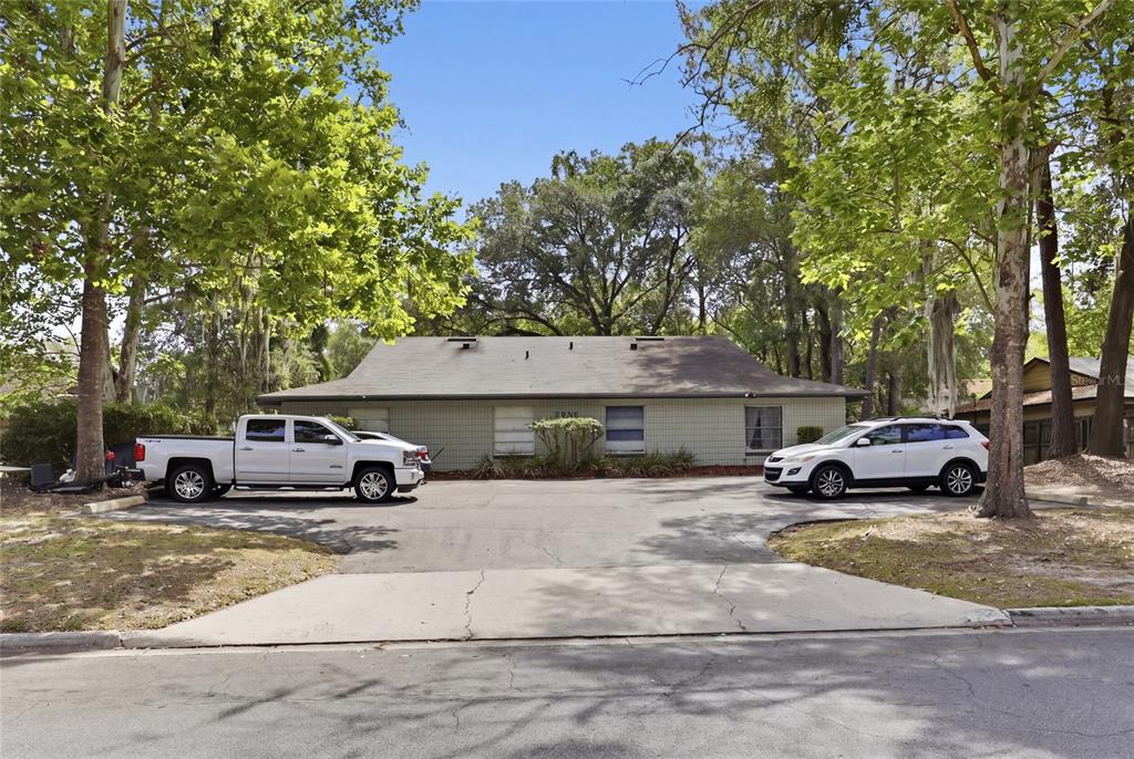 3605 Southwest 29th Terrace Gainesville, FL 32608 - Photo 1 of 37