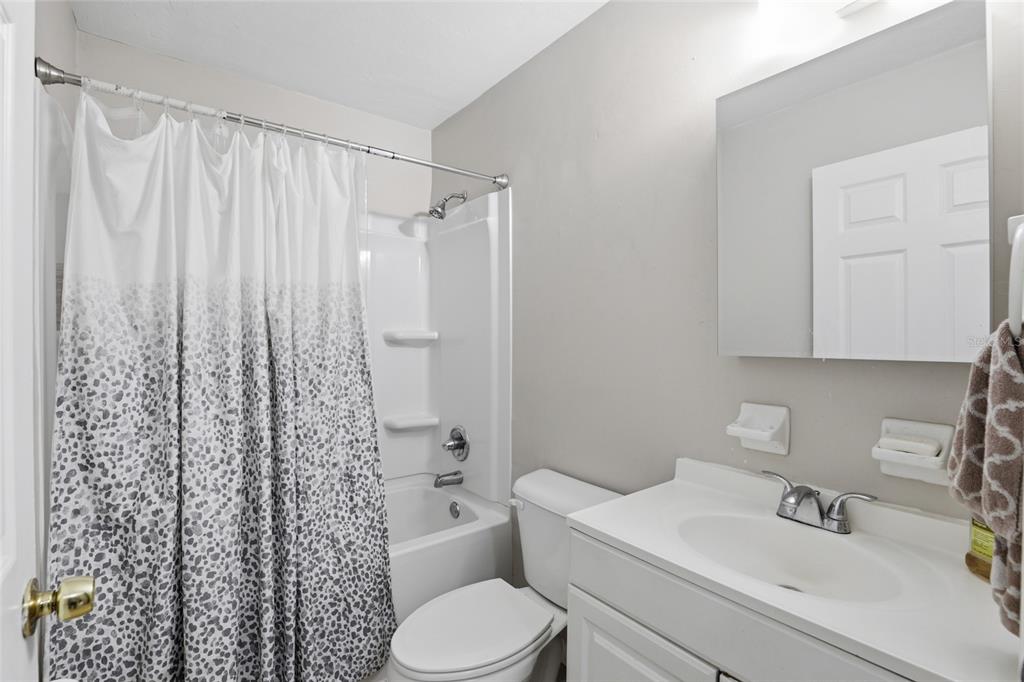 3605 Southwest 29th Terrace Gainesville, FL 32608 - Photo 17 of 37